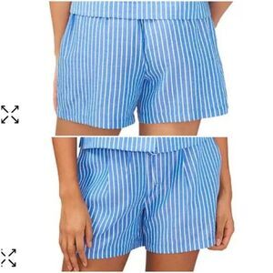 Riley & Rae Striped Shorts Sz Med